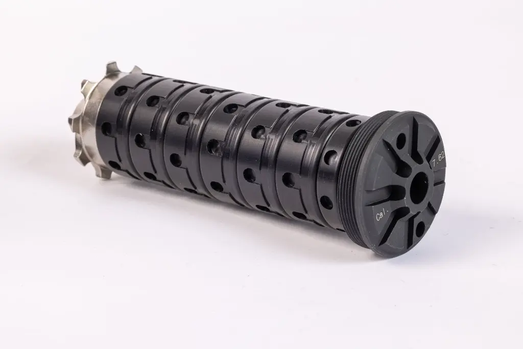 Silent Steel - 2022-12-04-3000px-9.webp