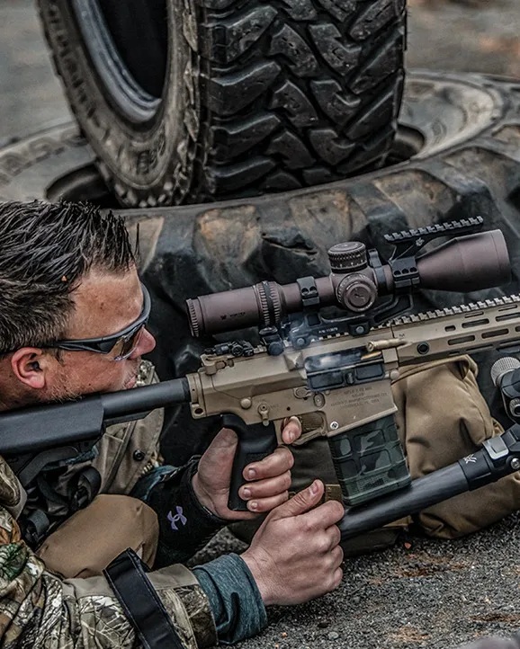 Vortex official | a53e8082a342c54c | Razor HD Gen II 4.5-27x56 FFP EBR-7C (MOA)