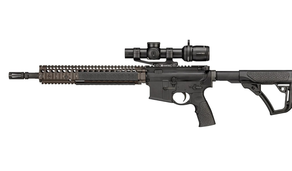 Vortex official | 98fe897ed48b9750 | Strike Eagle 1-10x24 (MOA)